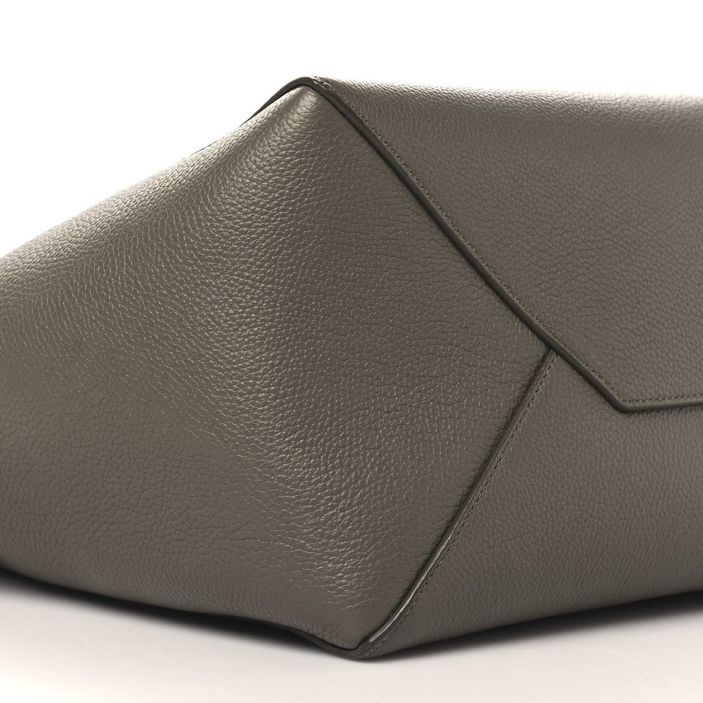 Soft Grained Calfskin Small Belt Cabas Phantom Taupe