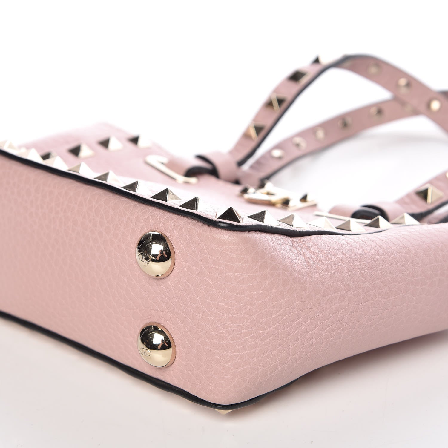 Valentino Garavani Grained Calfskin Micro Rockstud Tote Cipria 16 of 16