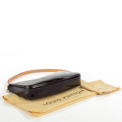 Louis Vuitton Vernis Pochette Accessories NM Amarante 4 of 7