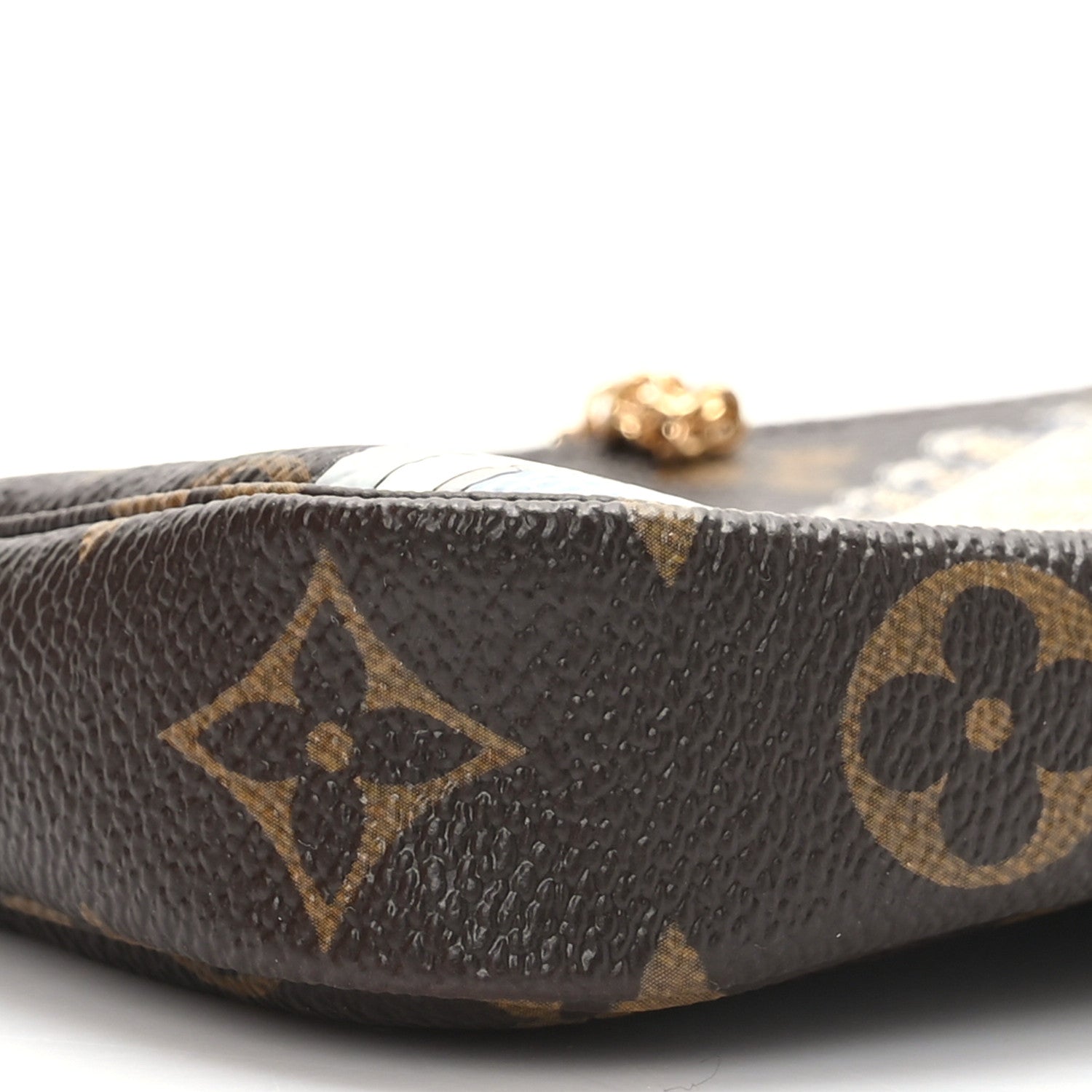 Louis Vuitton Monogram 2022 Christmas Animation Paris Mini Pochette Accessories Pink 7 of 8