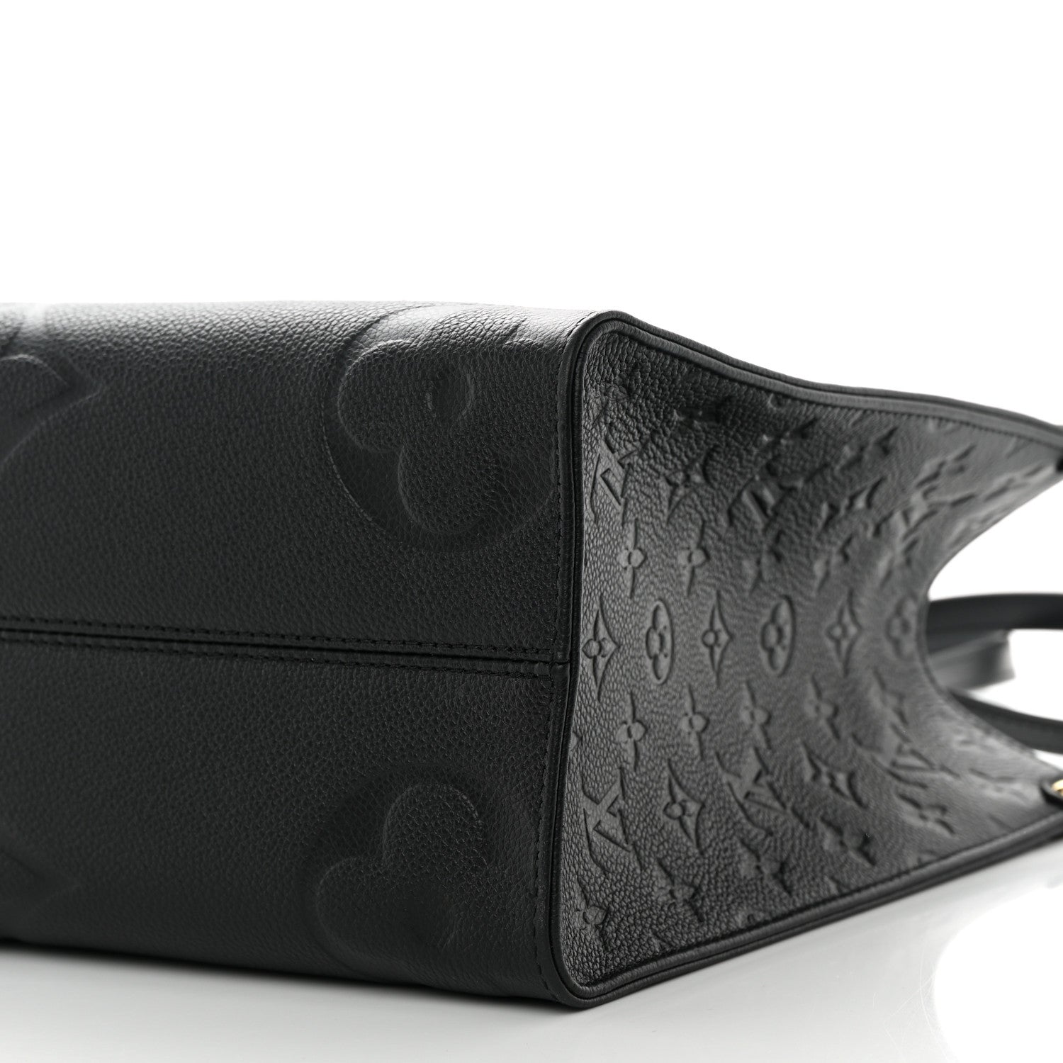 Louis Vuitton Empreinte Monogram Giant Onthego MM Black 9 of 10