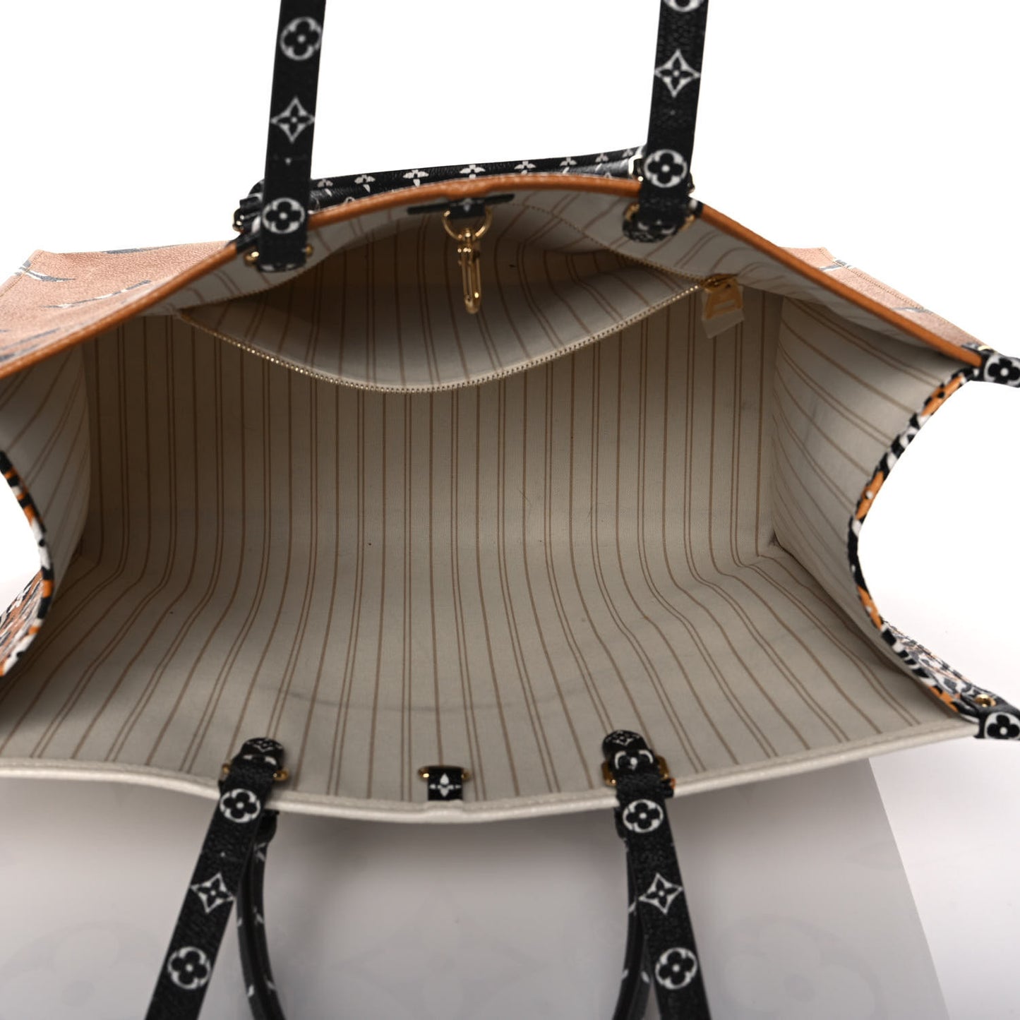 Monogram Giant Jungle Onthego GM Ivory