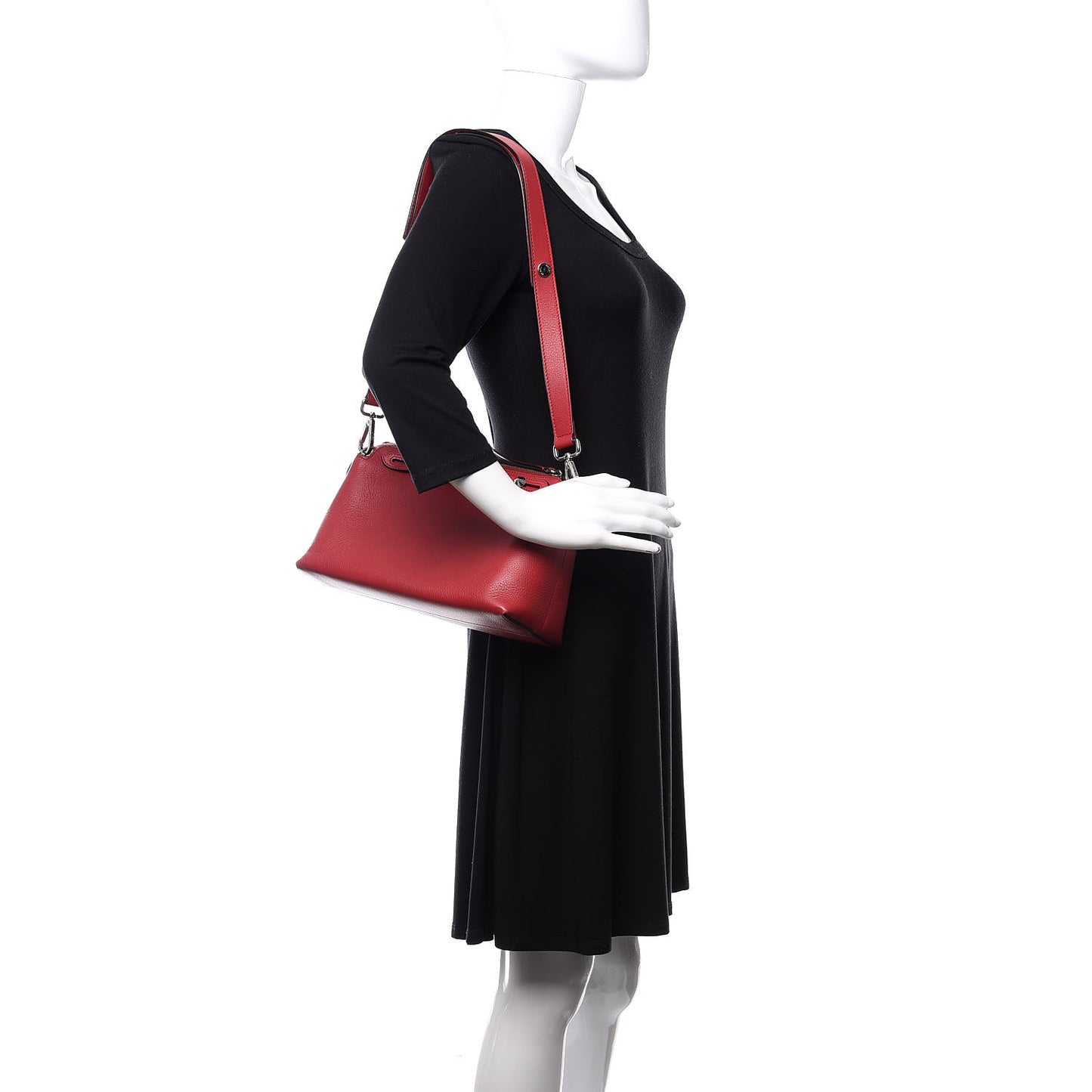 Vitello Dolce Marmol Medium By The Way Boston Bag Ciliegia
