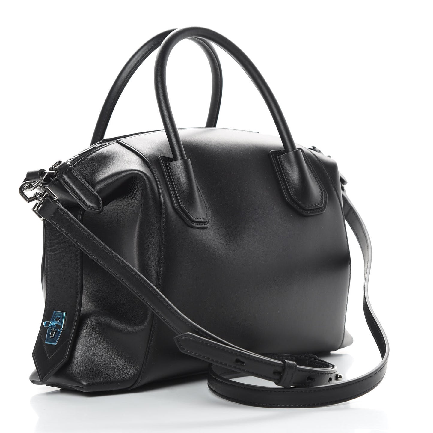 Smooth Calfskin Small Soft Antigona Black