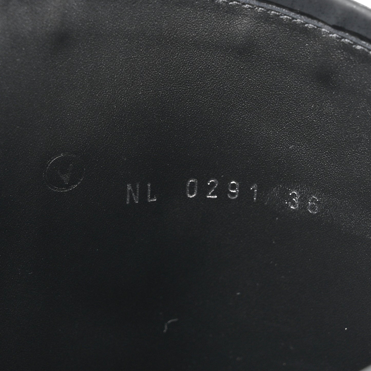 Rubber Calfskin Territory Flat Boots 36 Black