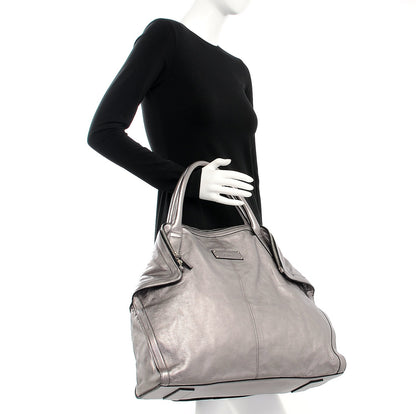 Alexander McQueen Metallic Lambskin Large De Manta Tote Dark Silver 2 of 9