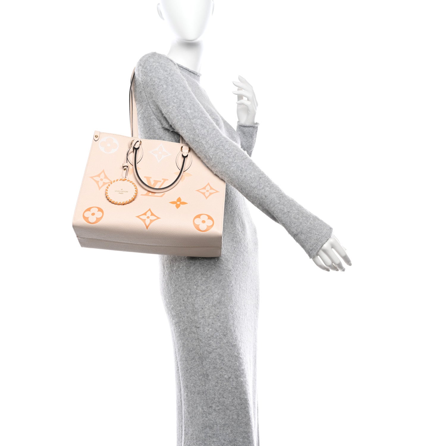 Louis Vuitton Empreinte Monogram Giant By The Pool Onthego MM Cream Saffron 2 of 11