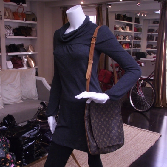 Louis Vuitton Monogram Musette GM 2 of 8