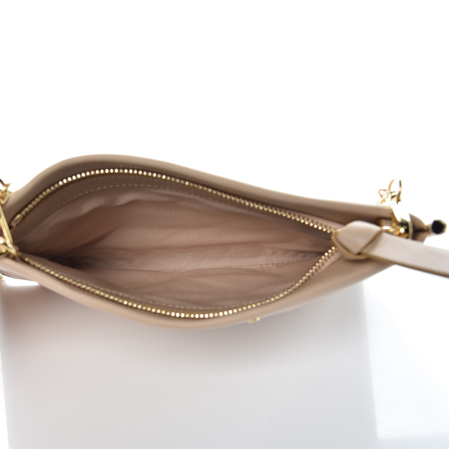 Chloe Calfskin Mini Roy Chain Pouch Pearl Beige 5 of 6