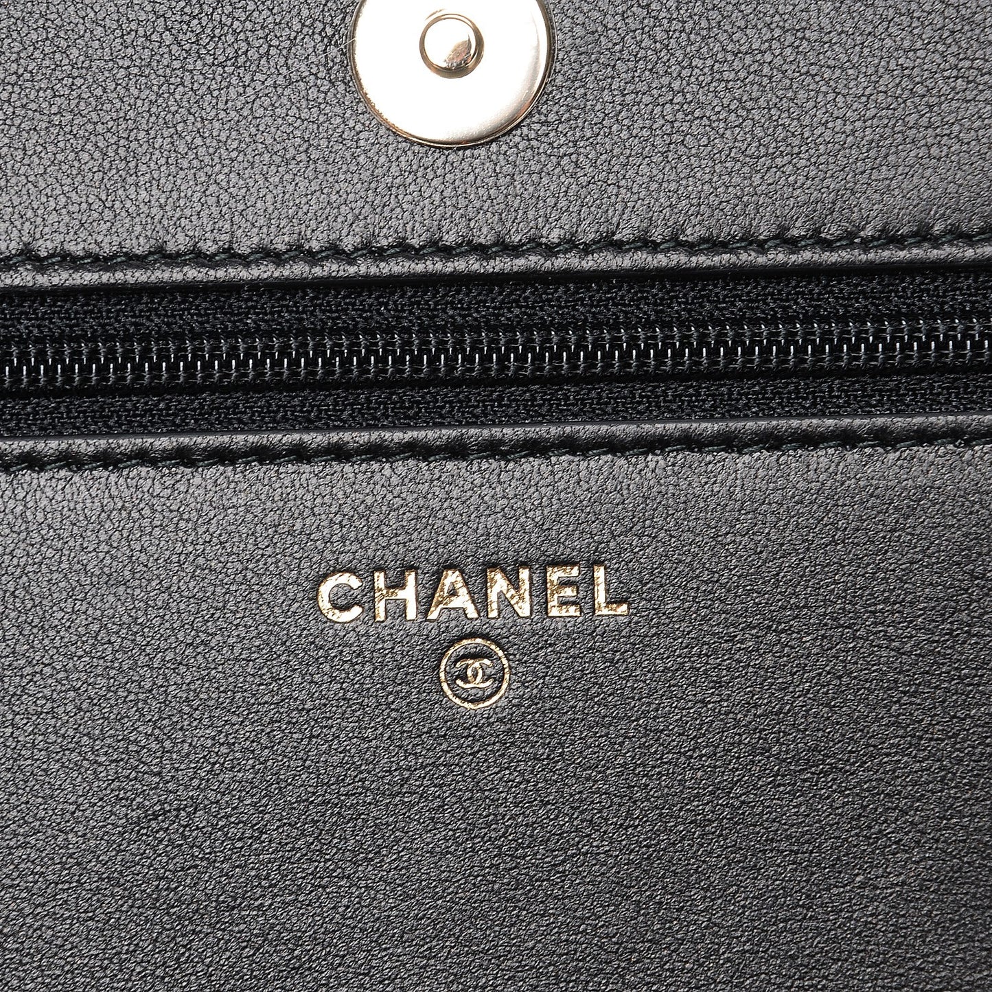 Velvet Studded Wallet On Chain WOC Black
