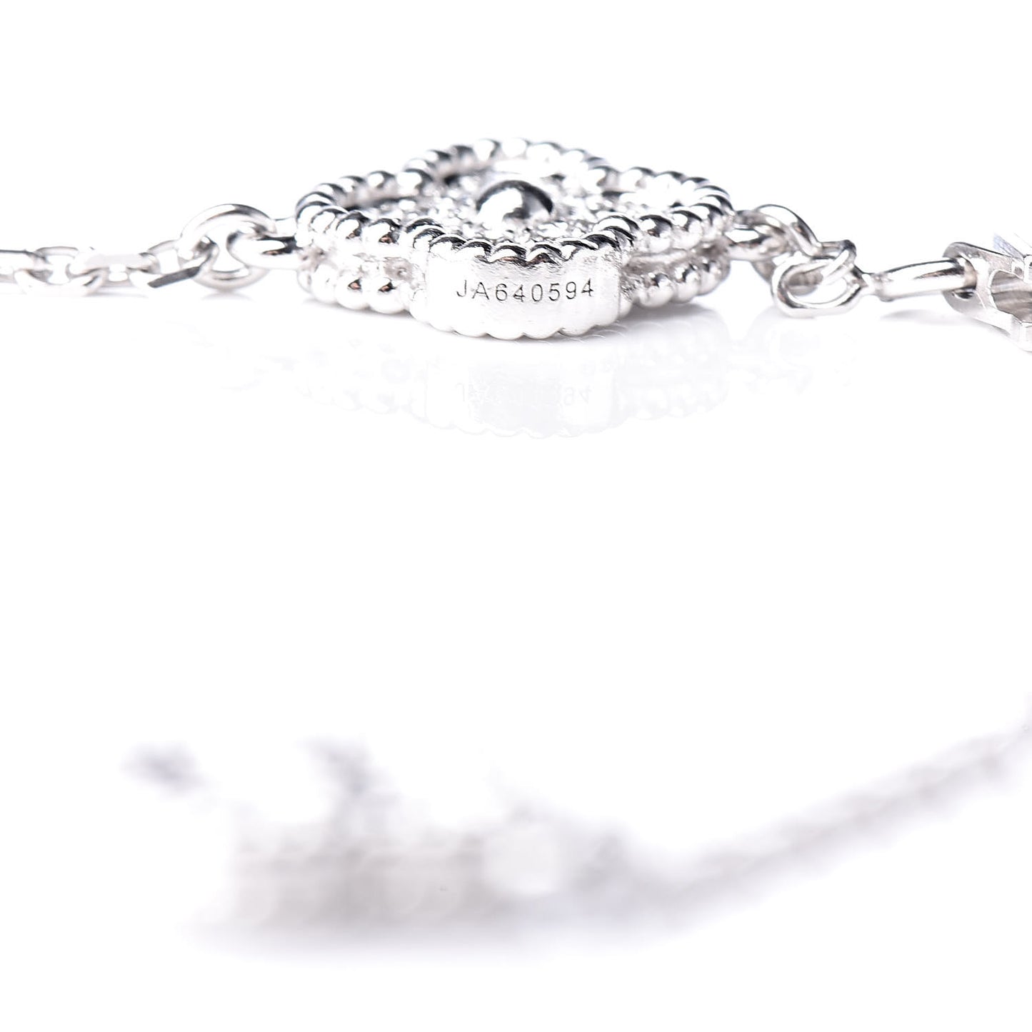 18K White Gold Diamond 6 Motifs Sweet Alhambra Bracelet