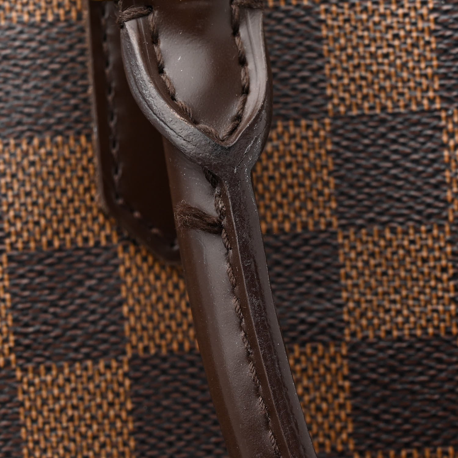 Louis Vuitton Damier Ebene Sac Plat 14 of 18