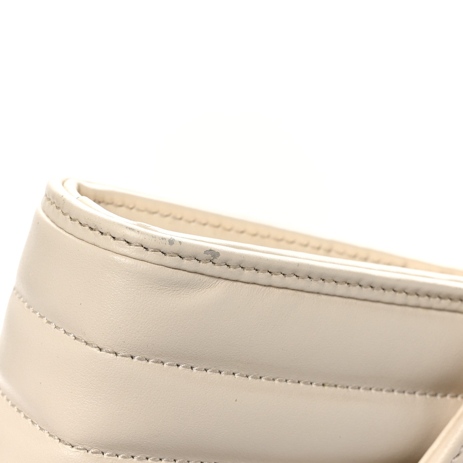 Gucci Calfskin Matelasse Aria GG Marmont Chain Wallet Mystic White 11 of 11