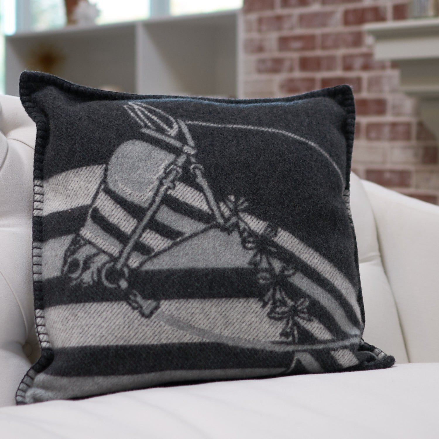 Hermes Wool Cashmere Couvertures Nouvelles Pillow Silex 2 of 6