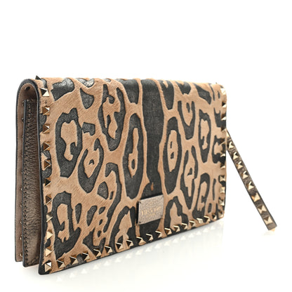 Valentino Garavani Calf Hair Leopard Print Rockstud Clutch Flap Blush 3 of 6