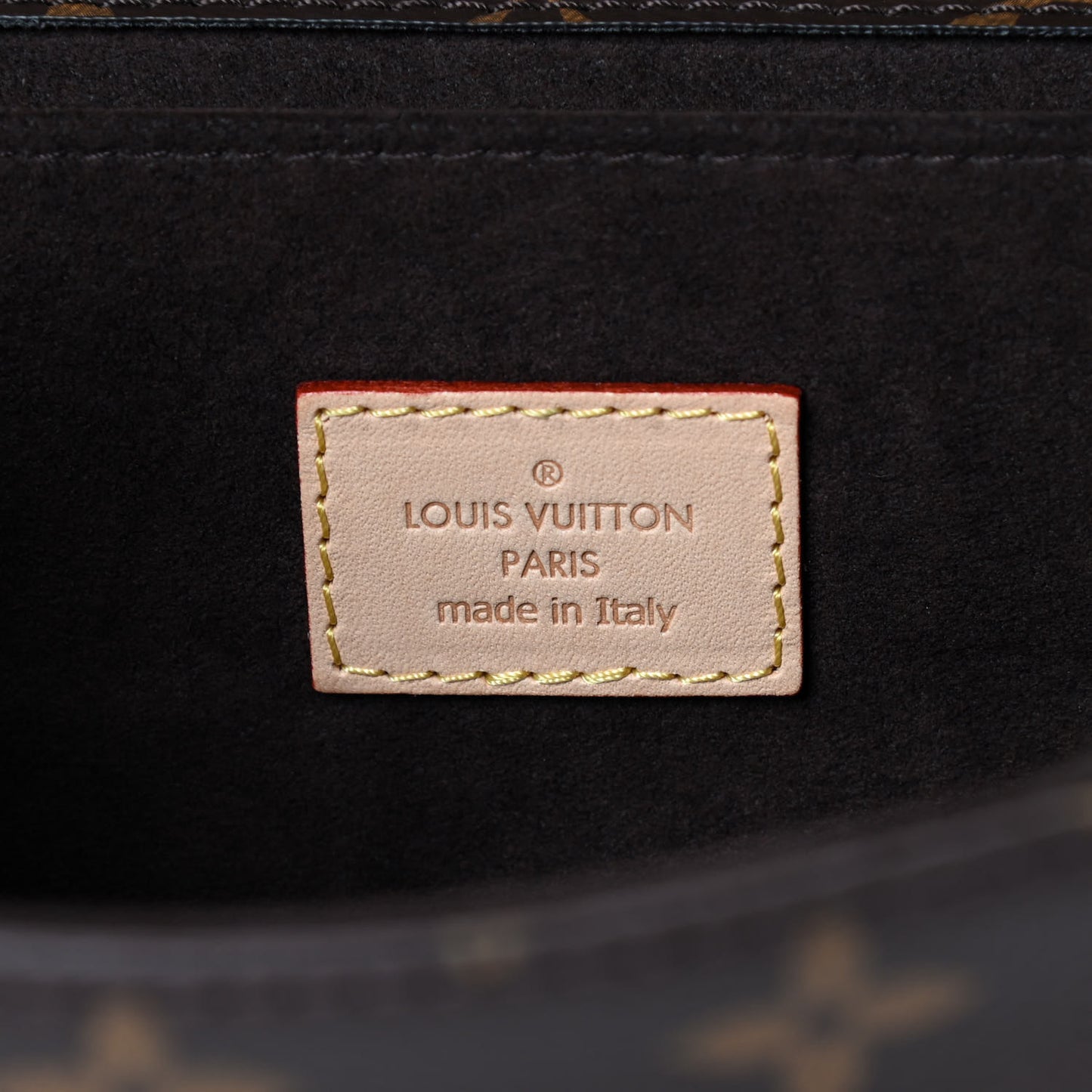 Monogram Pochette Metis