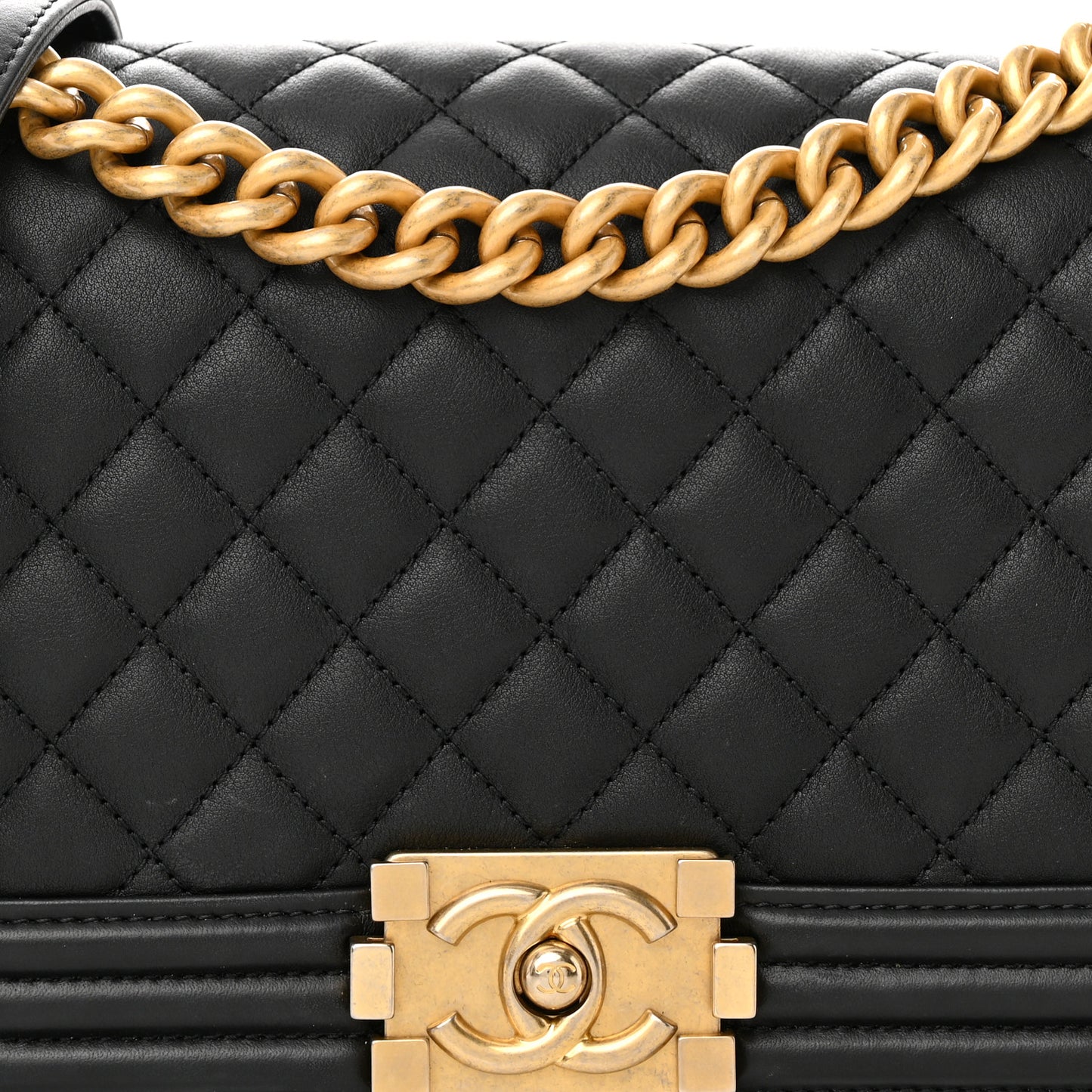 Lambskin Quilted Medium Boy Flap Black