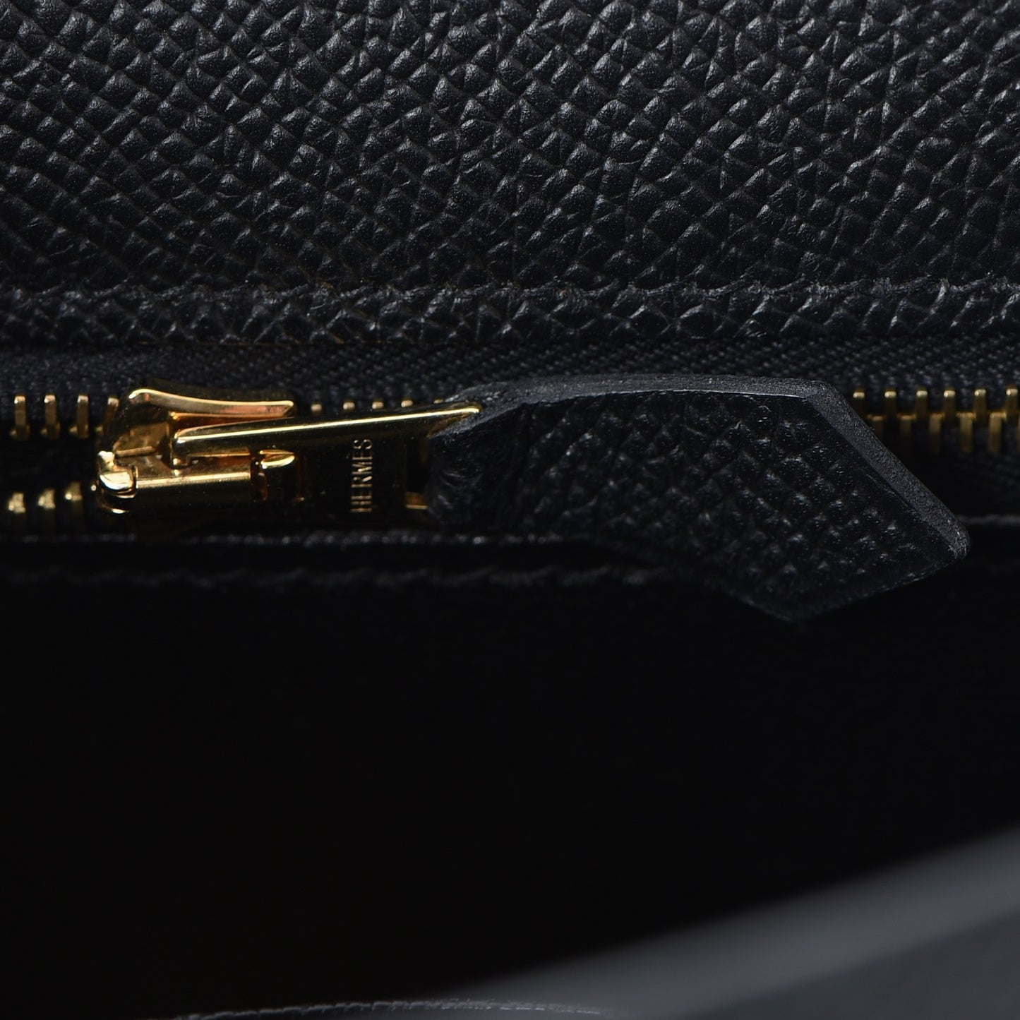 Epsom Kelly Sellier 25 Black