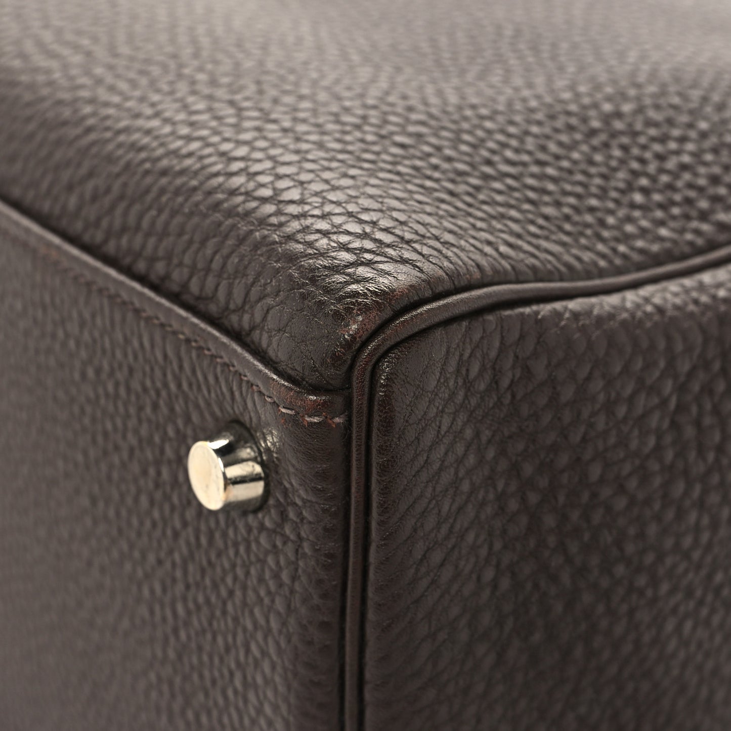 Togo Kelly Retourne 32 Chocolate