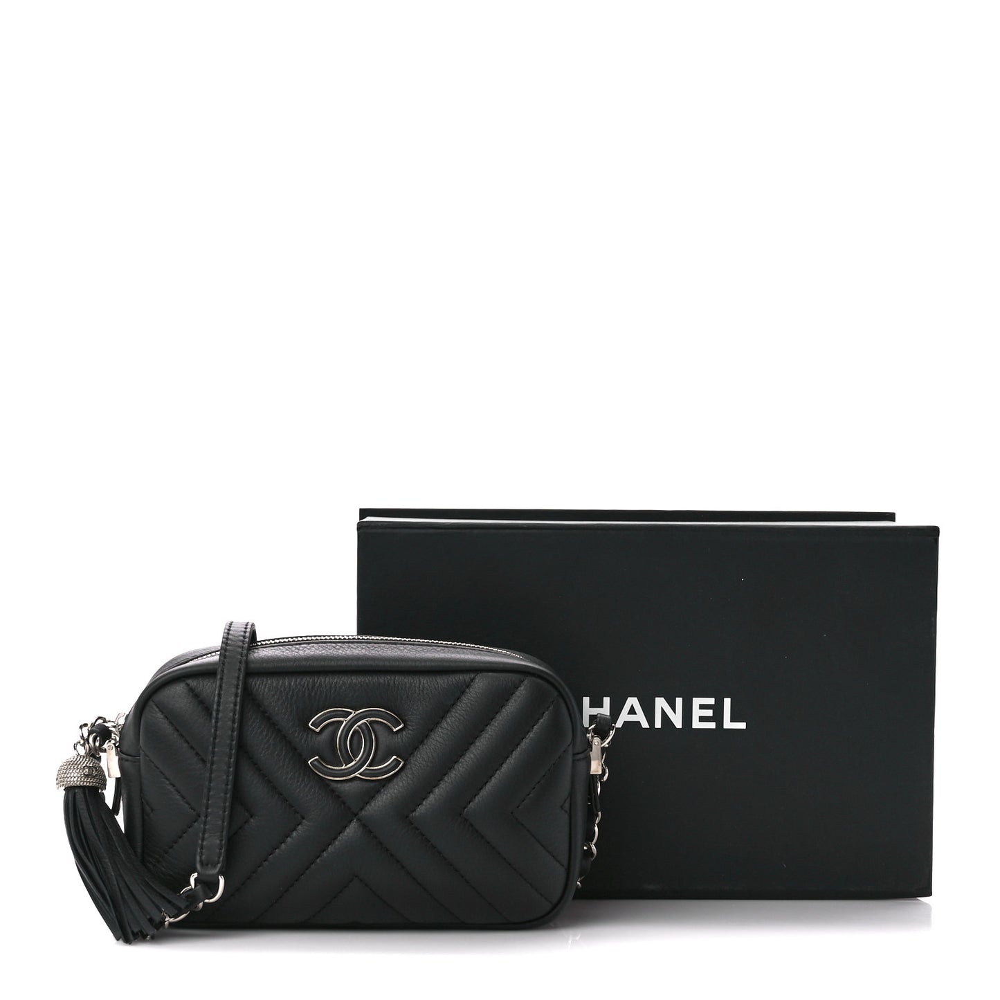 Calfskin Diagonal Chevron Quilted Tassel Camera Case Black