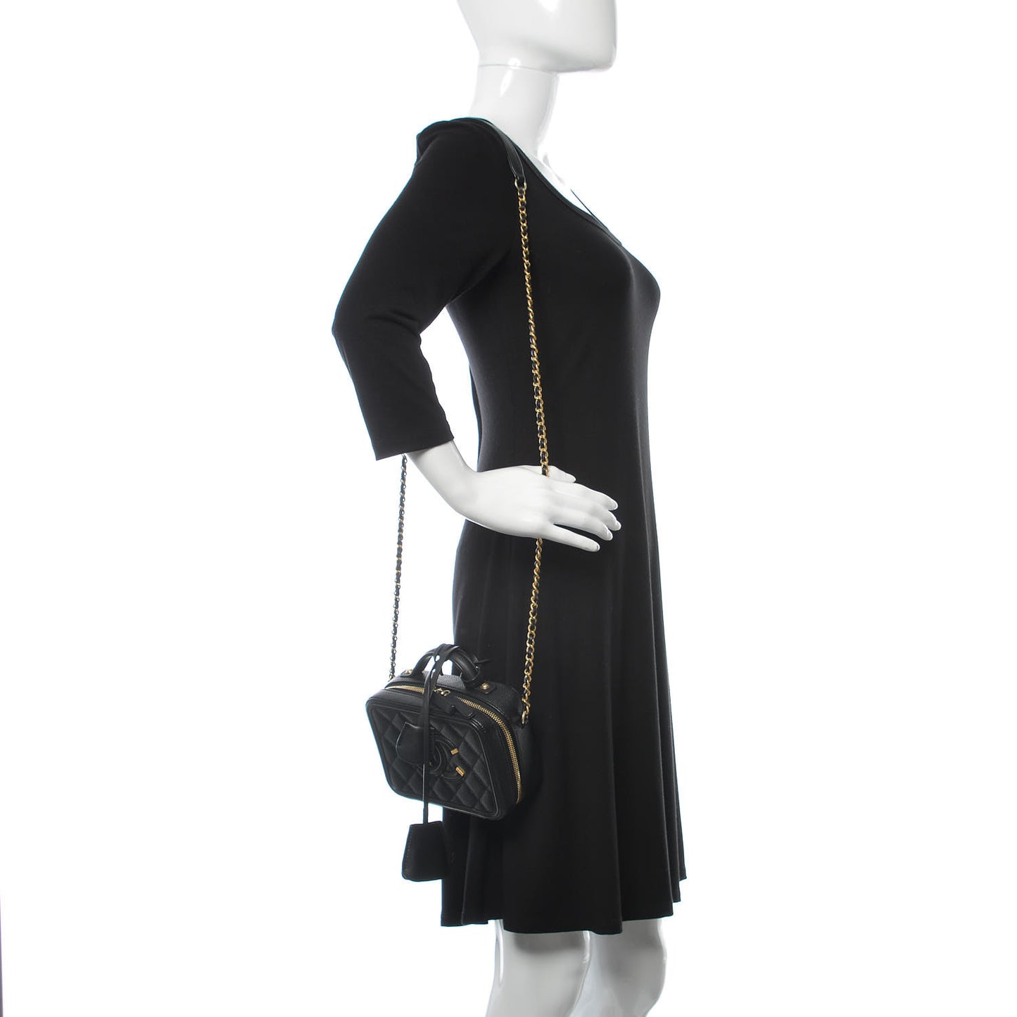 Caviar Quilted Small CC Filigree Vanity Case Black