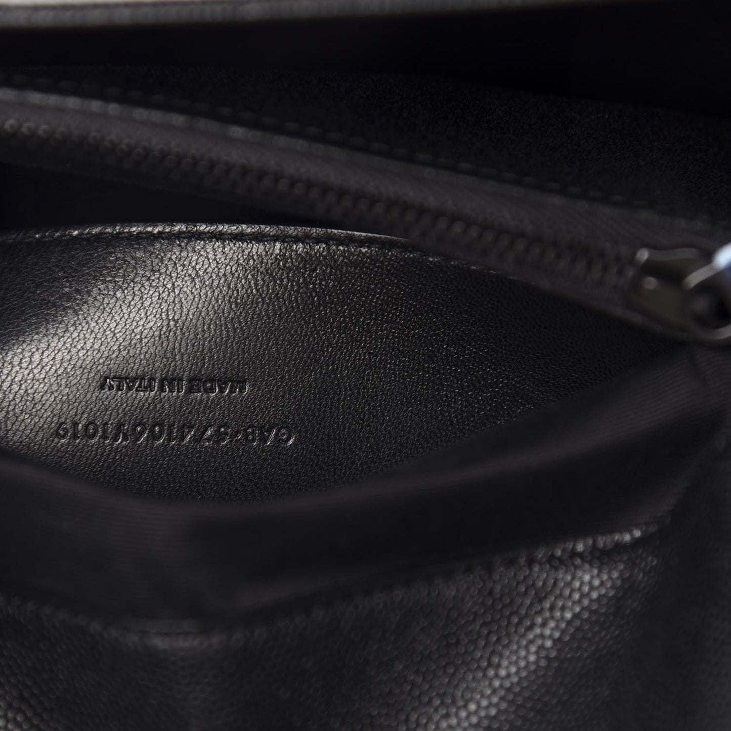 Grain De Poudre Medium West Hollywood Monogram Fold-Over Black