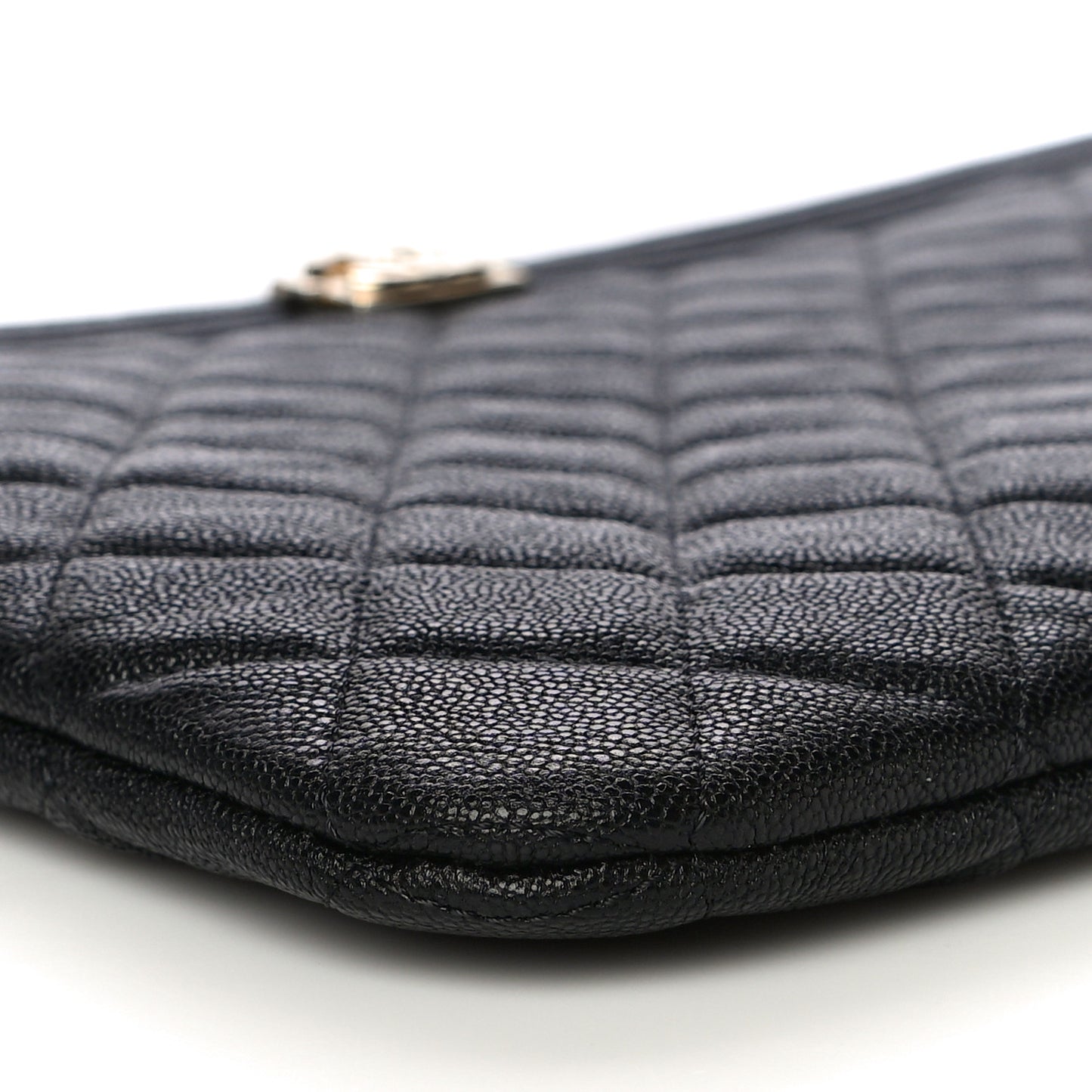 Caviar Quilted Medium Boy Cosmetic Case Black