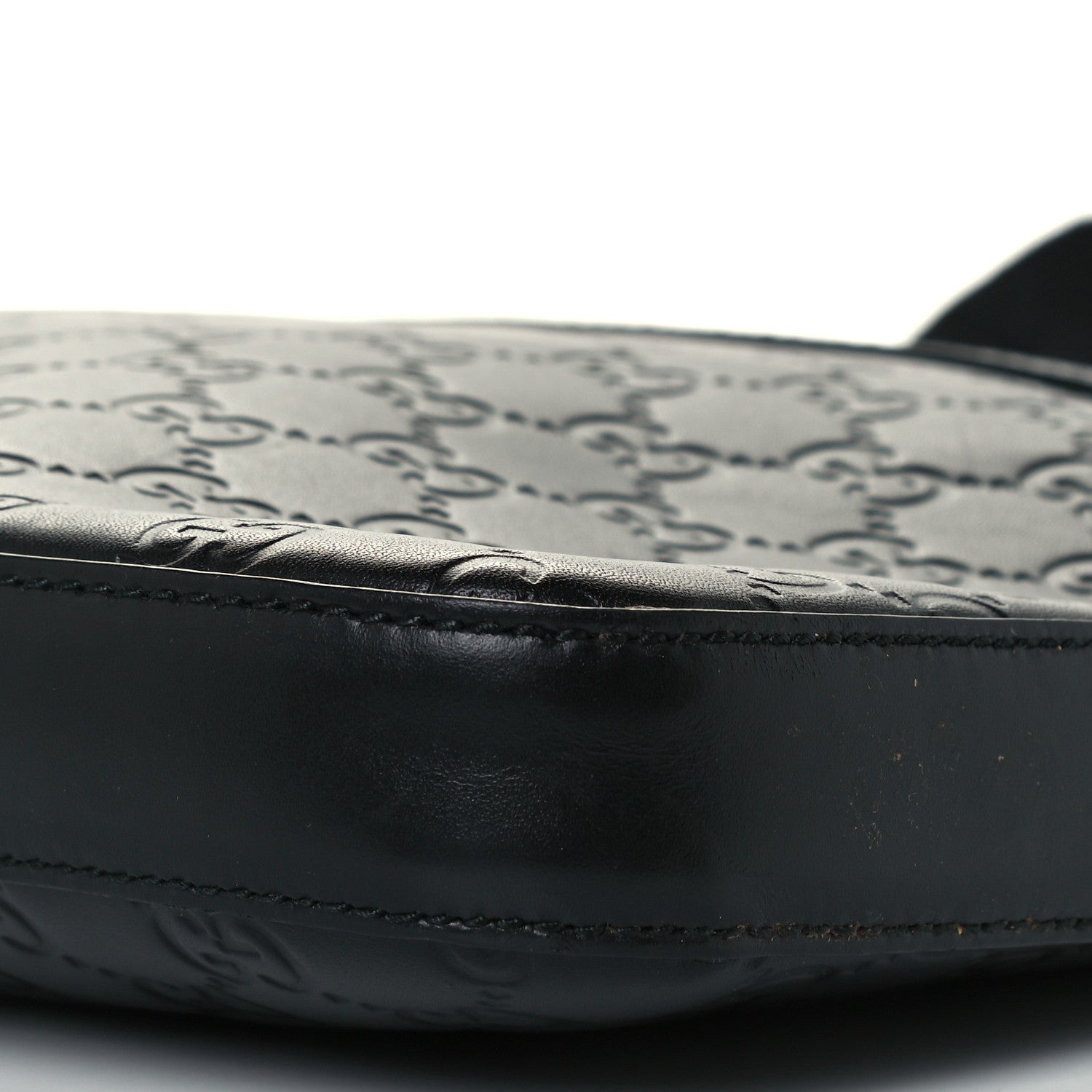 Gucci Guccissima Signature Medium Flat Messenger Bag Black 11 of 11