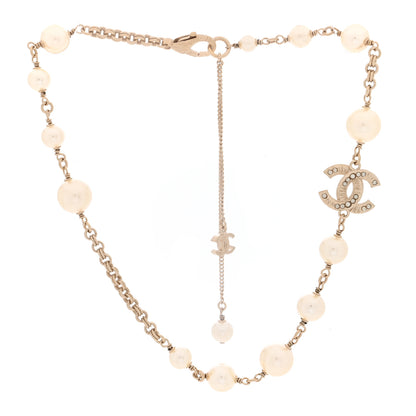 Chanel Pearl CC Short Necklace Gold 3 of 4