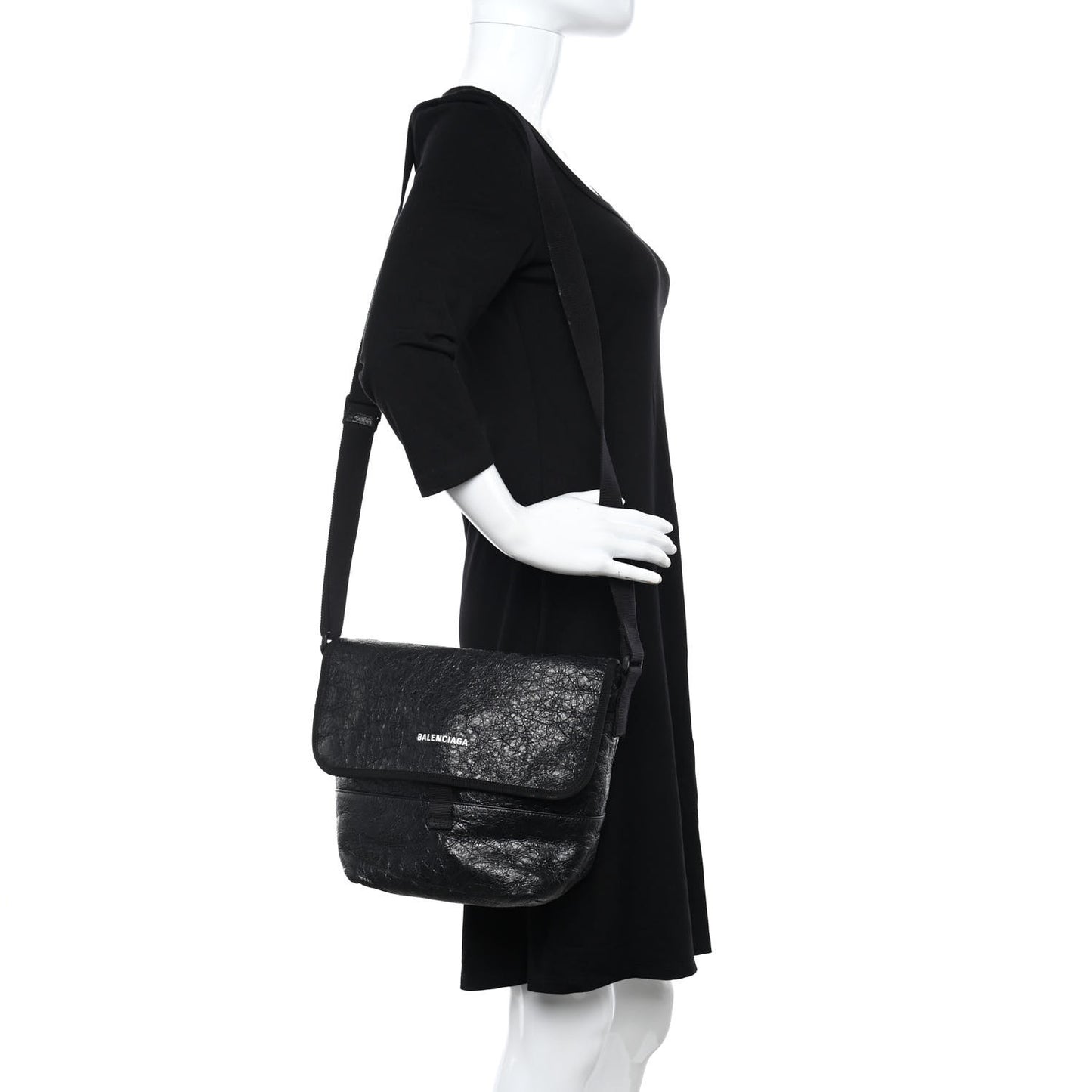 Agneau Arena Small Explorer Messenger Bag Black