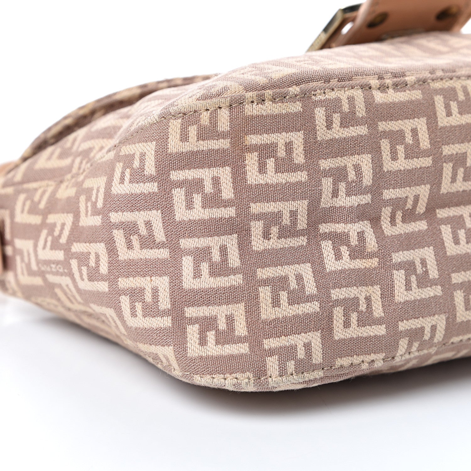 Fendi Zucchino Vitello Baguette Cipria Teint Cipria 8 of 15