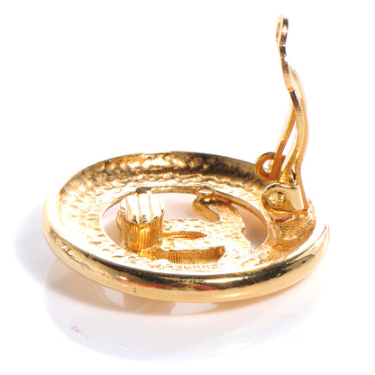 Chanel Round CC Clip On Earrings Gold 4 of 5