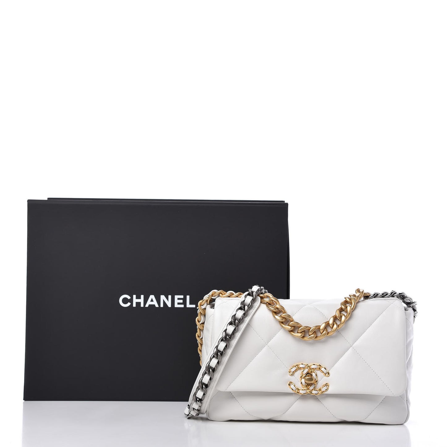 Goatskin Quilted Medium 19 Flap White