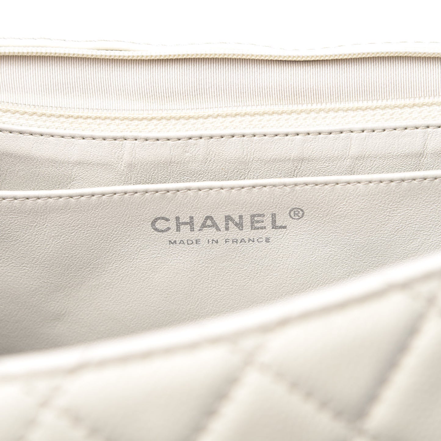 Caviar Quilted Maxi Single Flap White