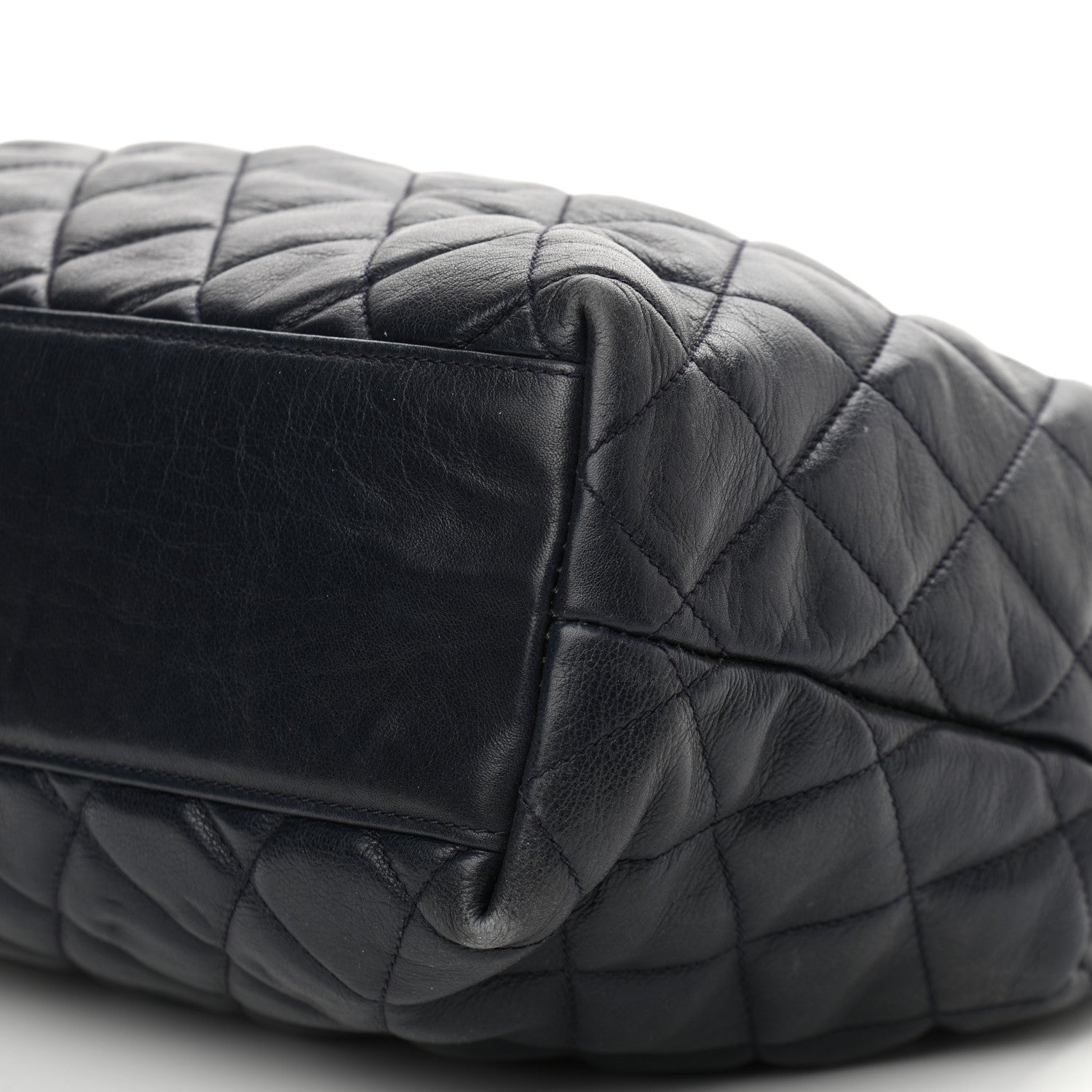 Chanel Lambskin Quilted Tote Navy 10 of 10