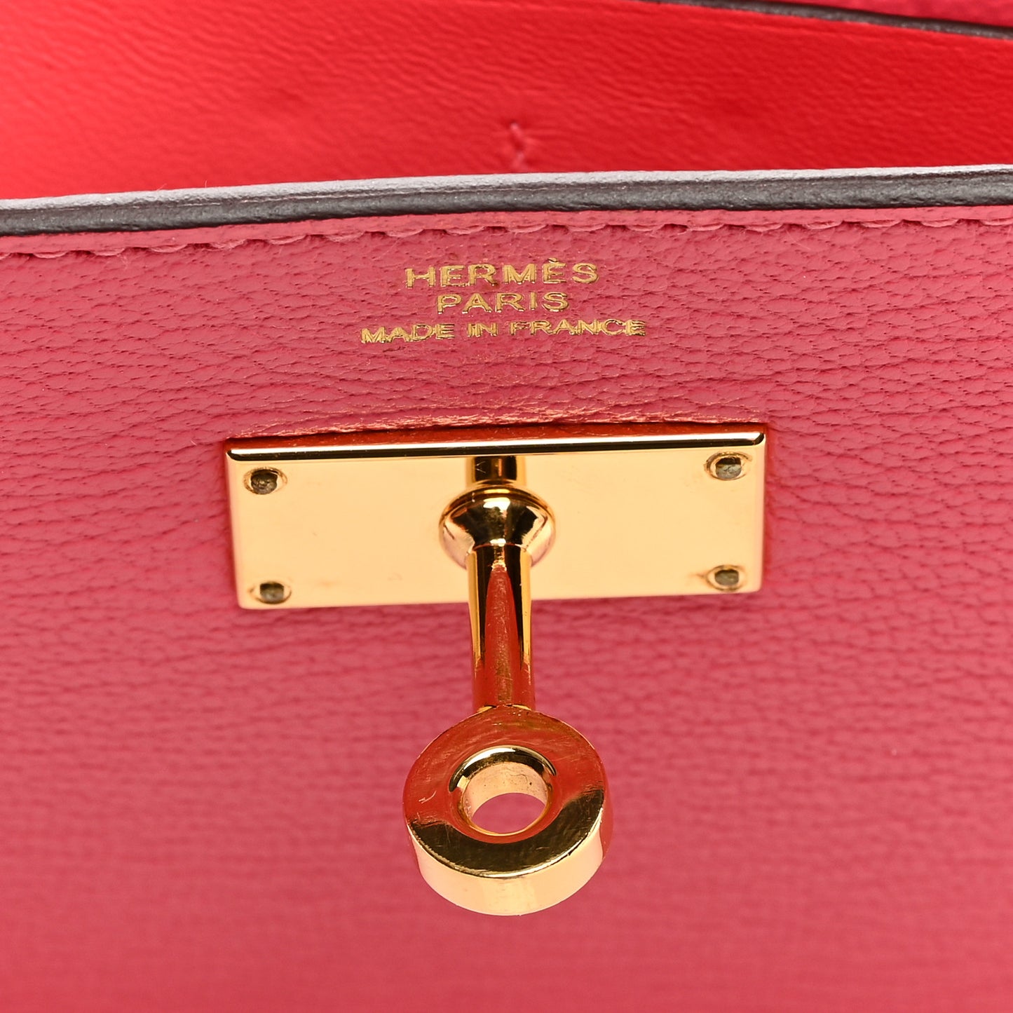 Chevre Mysore Kelly Longue Wallet Rose Lipstick