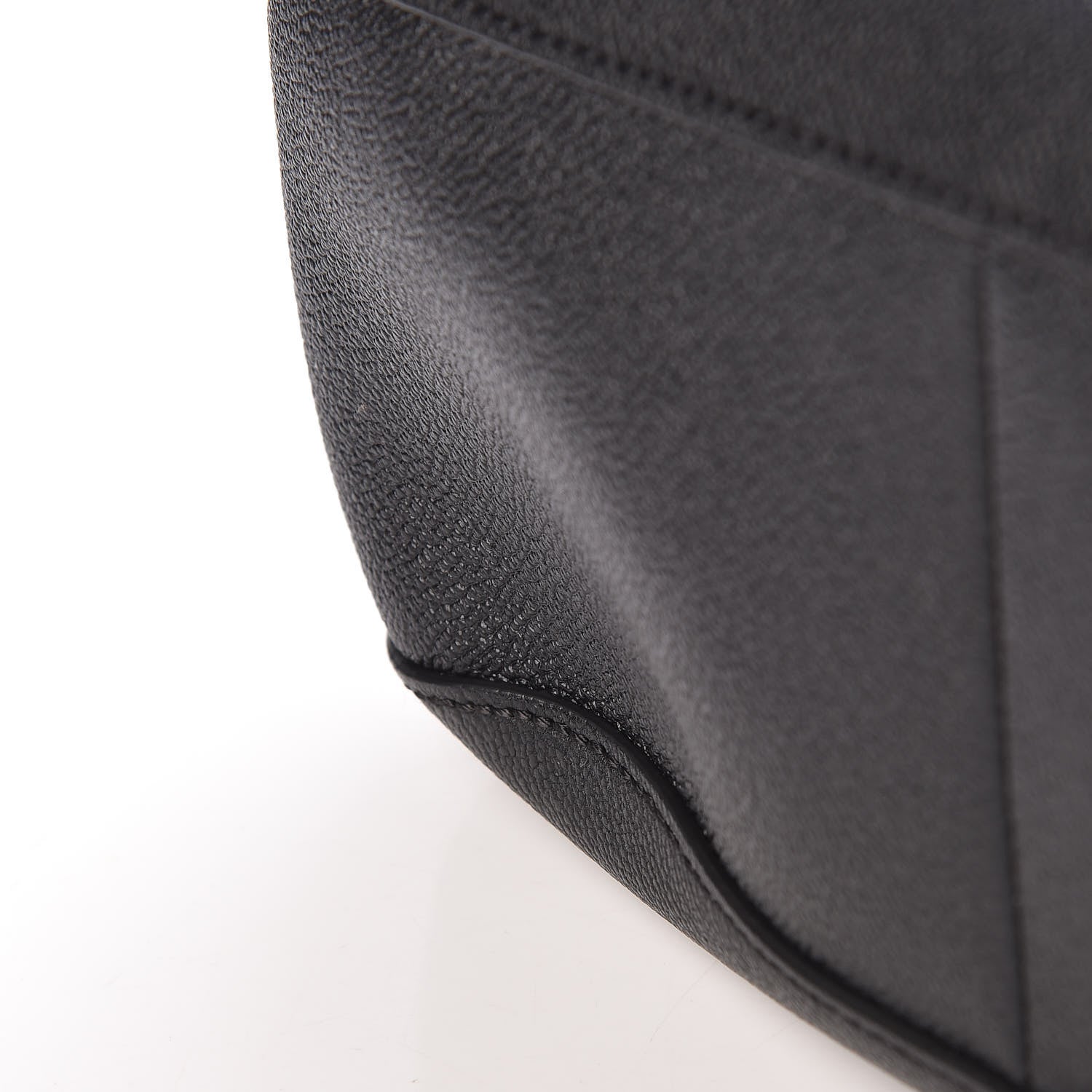 Burberry Grainy Calfskin Small Elmstone Hobo Black 13 of 13