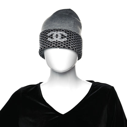 Chanel Cashmere Blend CC Beanie Hat With Gloves Set Black Grey 2 of 9