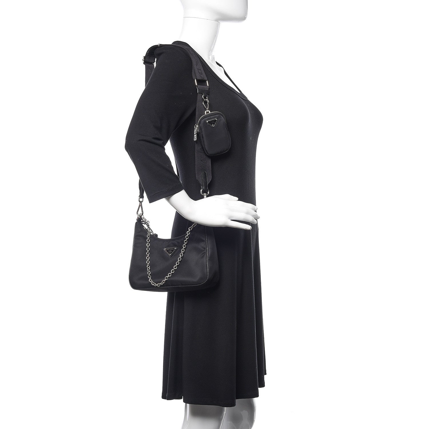 Prada Nylon Re-Edition 2005 Shoulder Bag Black 2 of 10