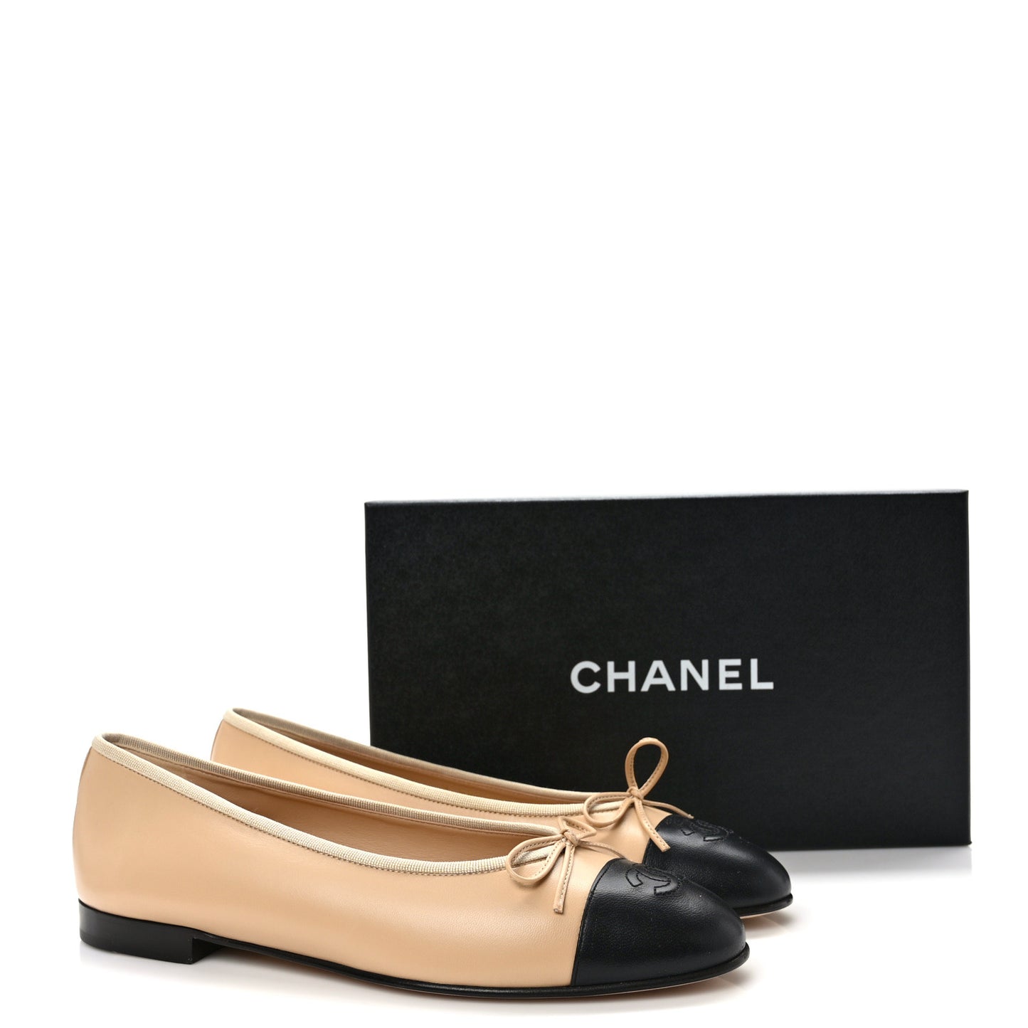 Lambskin Cap Toe CC Ballerina Flats 41 Beige Black
