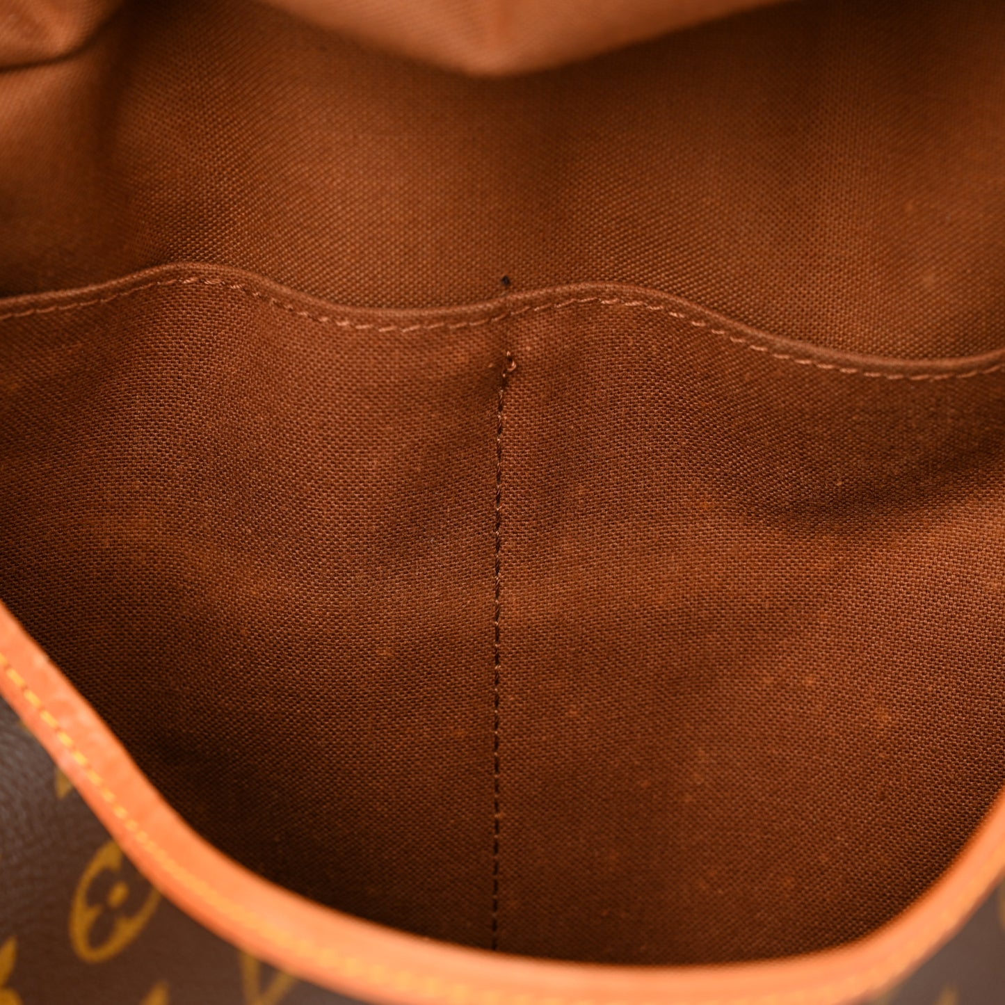 Monogram Saumur 35