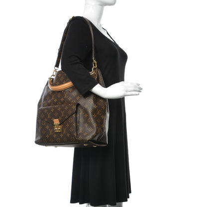 Louis Vuitton Monogram Metis 2 of 18