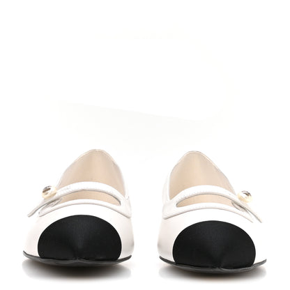 Chanel Shiny Lambskin Grosgrain Pearl Mary Janes Flats 38 White Black 3 of 9
