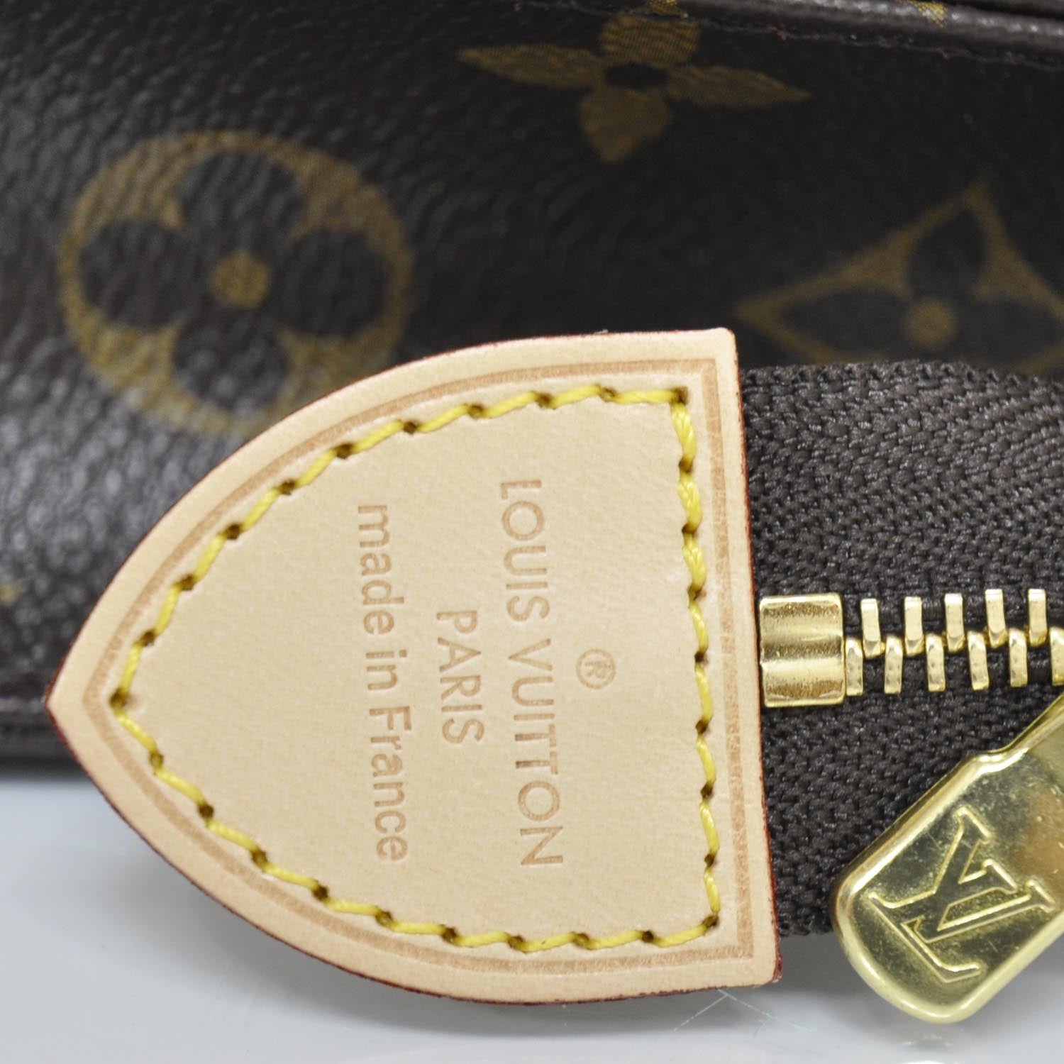 Louis Vuitton Monogram Toiletry Pouch 19 6 of 7