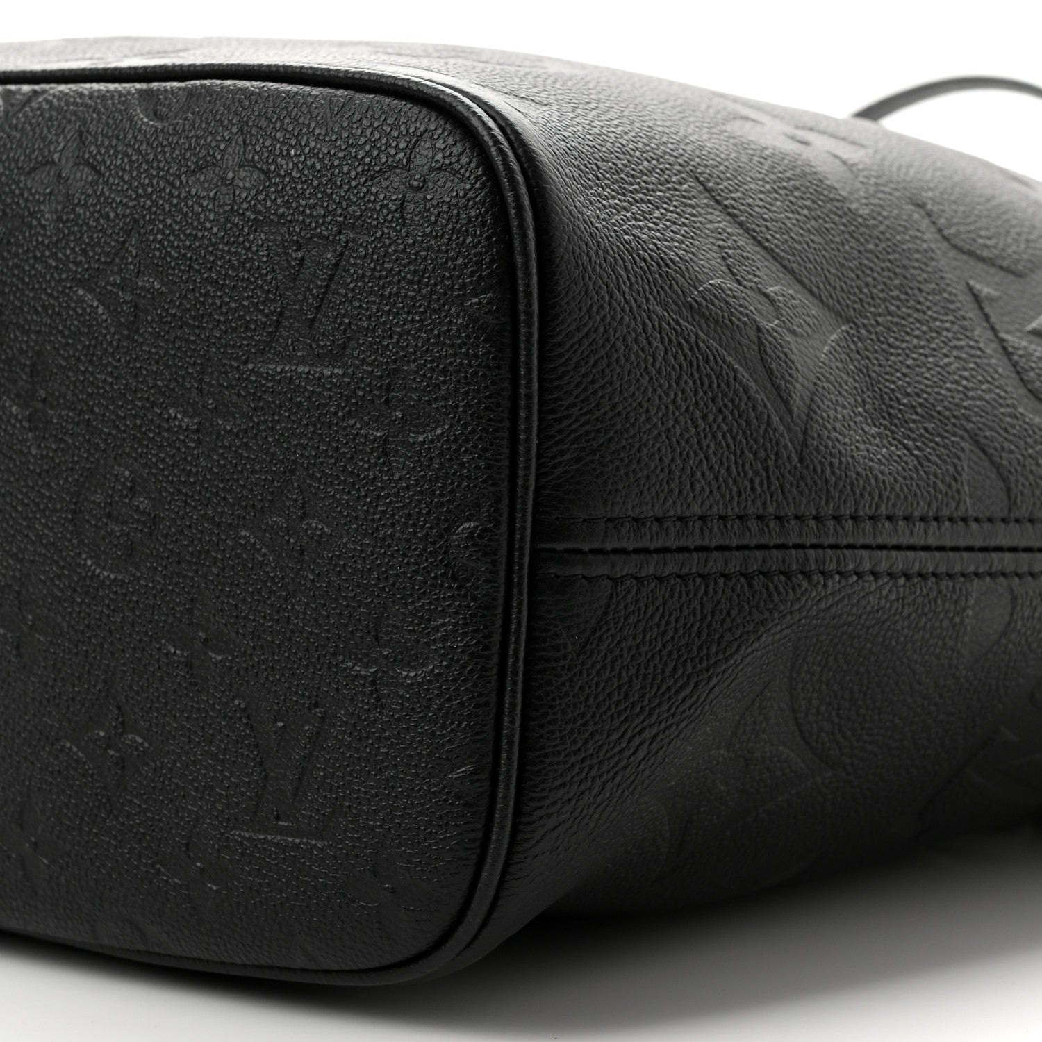 Louis Vuitton Empreinte Monogram Giant Neverfull MM Black 9 of 9