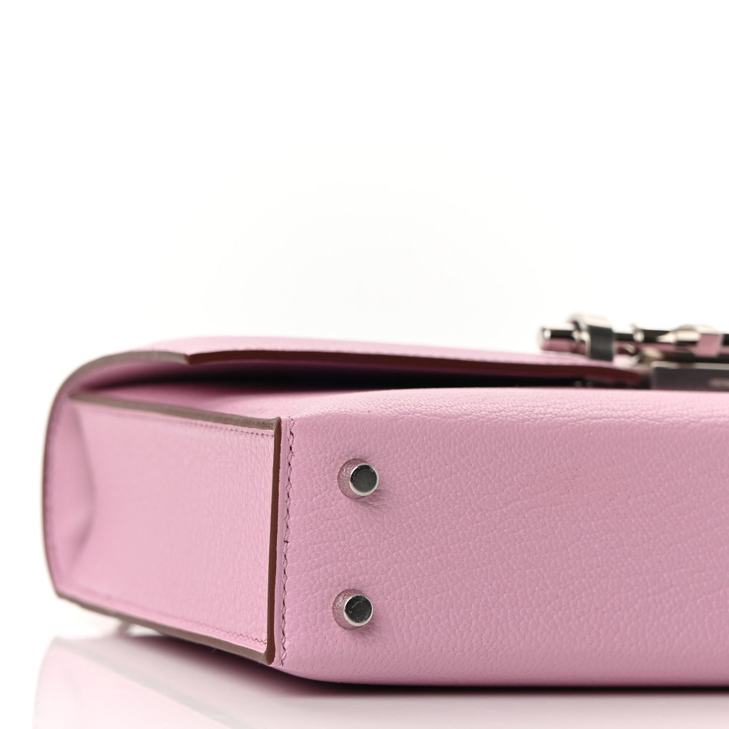 Chevre Chamkila Mini Verrou Chaine Bag Mauve Sylvestre