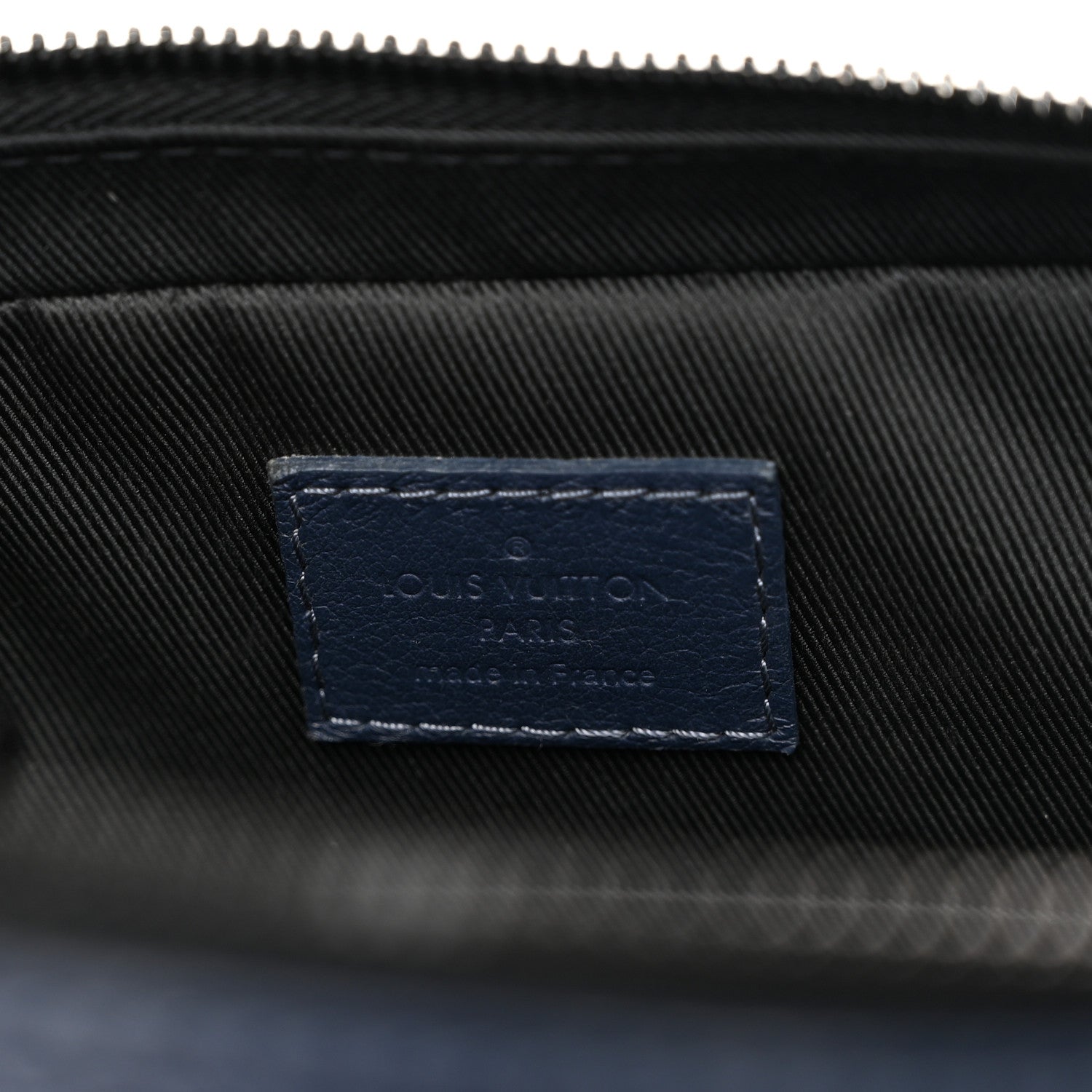 Louis Vuitton Monogram Shadow G65 Trio Messenger Navy 6 of 11