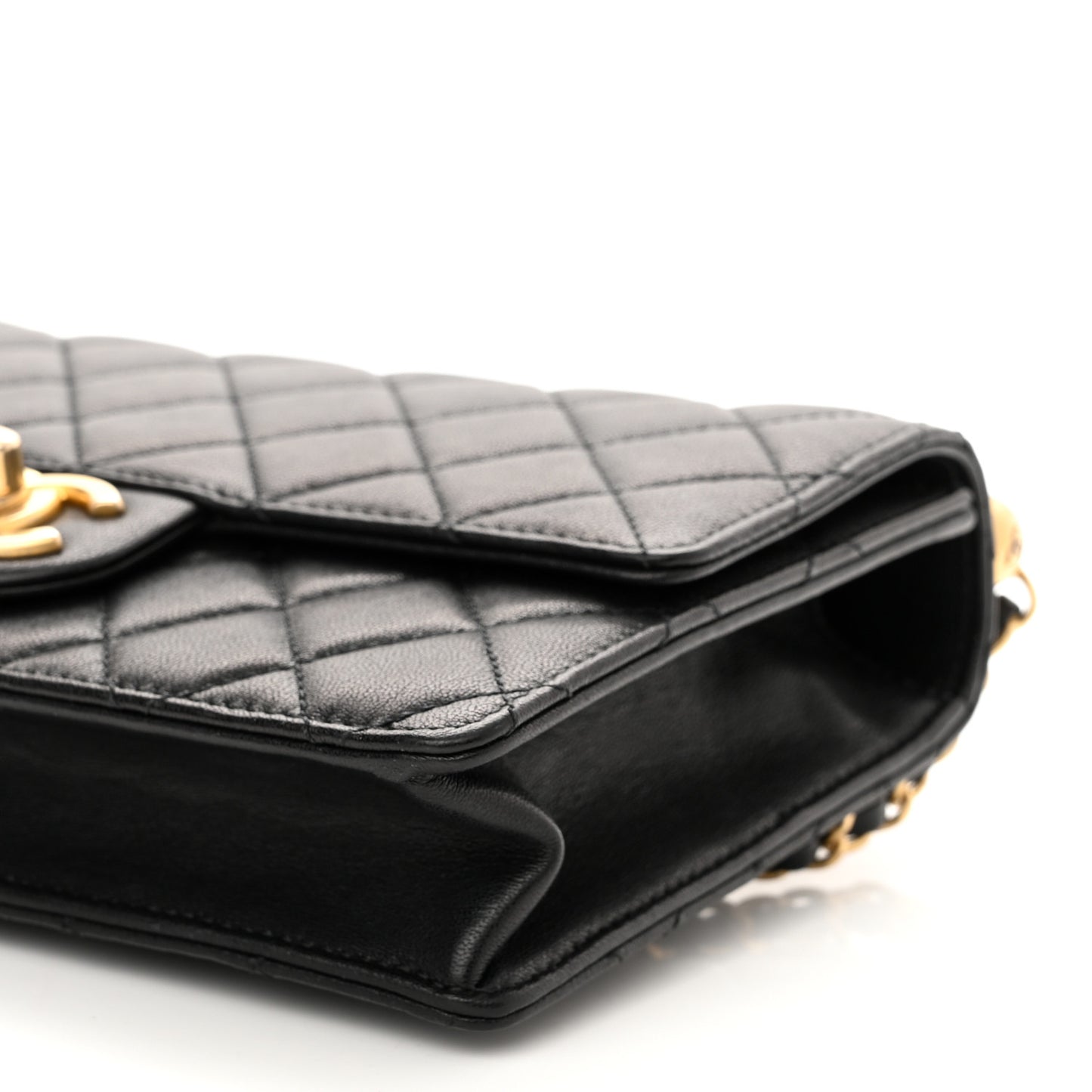 Lambskin Quilted Small Chic Pearls Flap Black