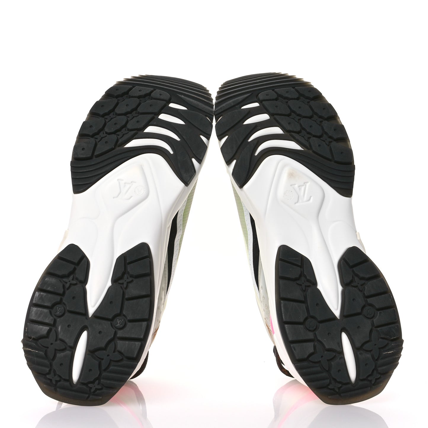 Monogram Calfskin Run 55 Sneakers 40 Pink White Yellow