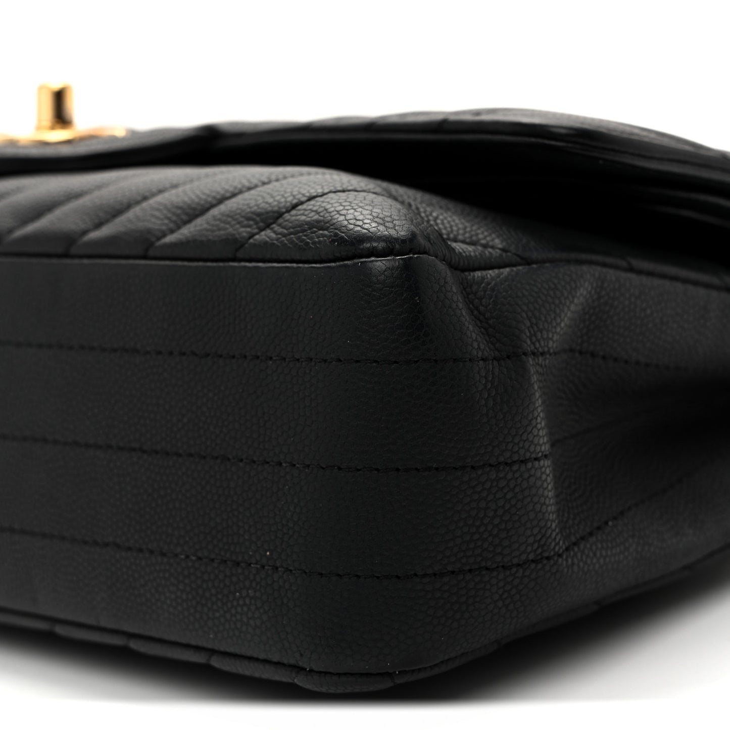 Matte Caviar Chevron Quilted Medium Double Flap Black